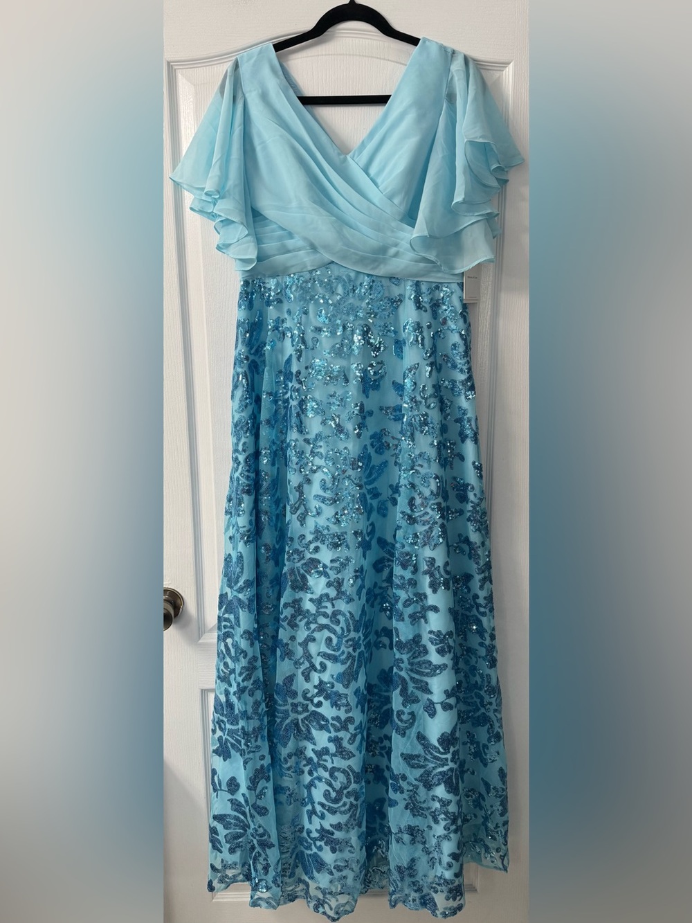 A-Line V-Neck Sequins Ruched Long Chiffon
Mother of the Bride Dress